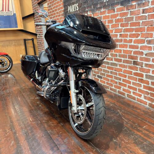 2026 Harley-Davidson® Road Glide™ FLTRX thumb 1