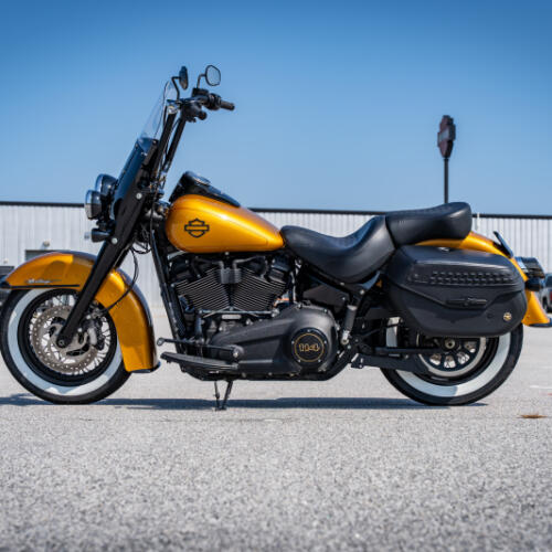 2023 Harley-Davidson Heritage Classic FLHCS thumb 0
