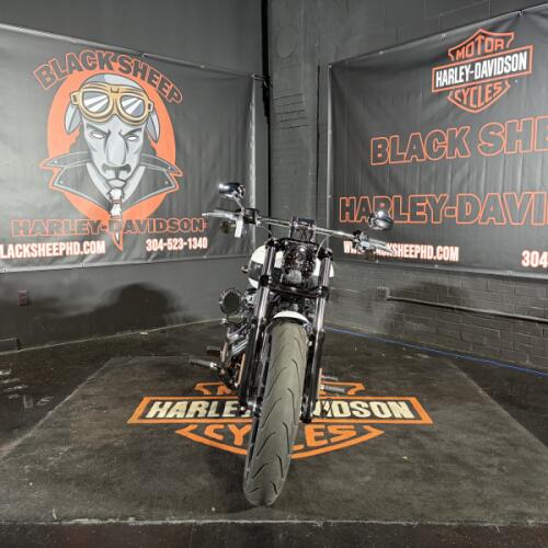 2024 Harley-Davidson® Breakout™ 117 FXBR thumb 0