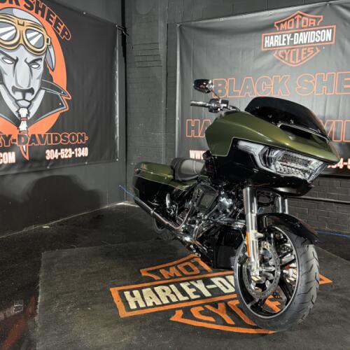 2026 Harley-Davidson® Road Glide® FLTRX  thumb 0