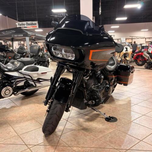 FLTRXS 2022 Road Glide® Special thumb 1