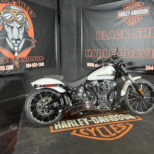 2024 Harley-Davidson® Breakout™ 117 FXBR thumb 1