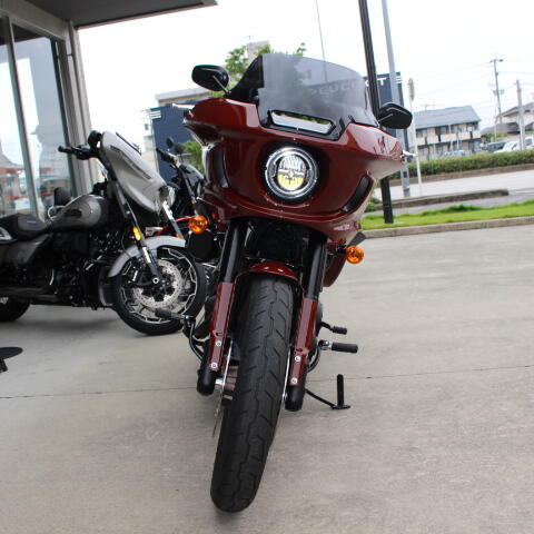 2024 Harley-Davidson® Low Rider™ ST Red Rock thumb 3