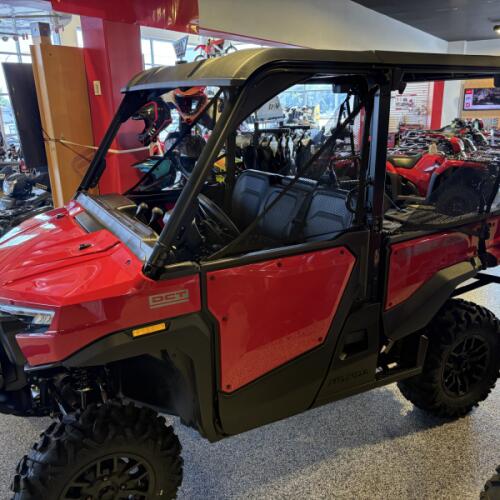2026 Honda Pioneer 1000-5 Deluxe thumb 0