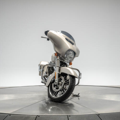 2018 HARLEY-DAVIDSON FLHX STREET GLIDE in HCC Shattered Flake thumb 2