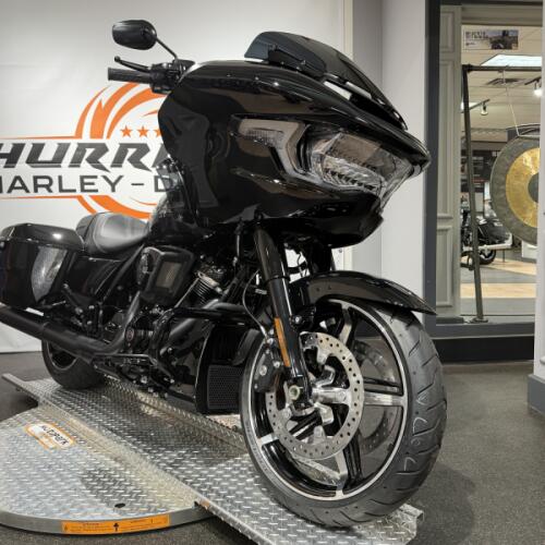 FLTRX 2026 Road Glide® thumb 3