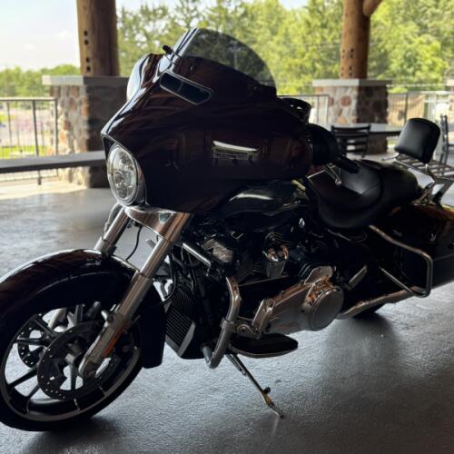 FLHX 2022 Street Glide® thumb 1