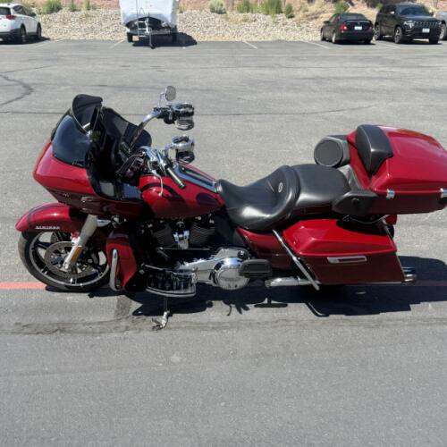 FLTRK 2020 Road Glide® Limited thumb 2