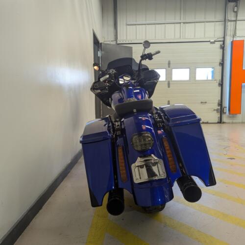 2012 Harley-Davidson® CVO™ Road Glide® Custom - Candy Cobalt & Twilight Blue thumb 0