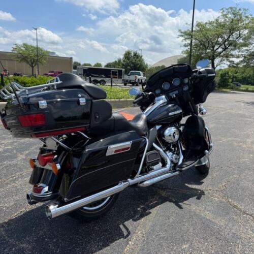 FLHTK 2013 Electra Glide® Ultra Limited thumb 3