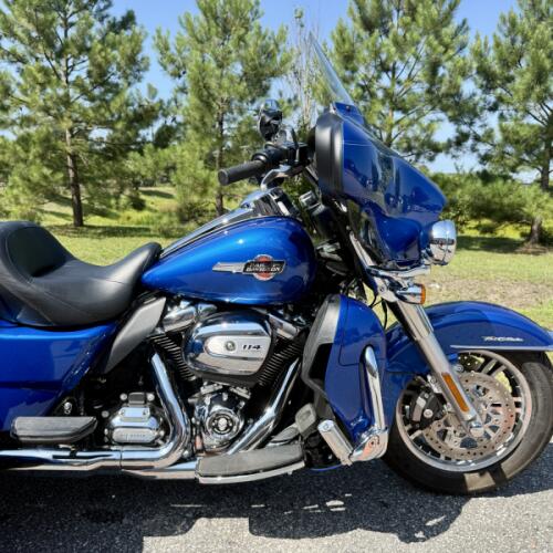 2024 Harley-Davidson Tri Glide Ultra FLHTCUTG  thumb 1