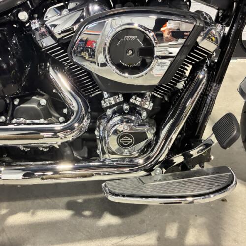 2026 Harley-Davidson® Fat Boy® Dark Billiard Gray FLFB thumb 0