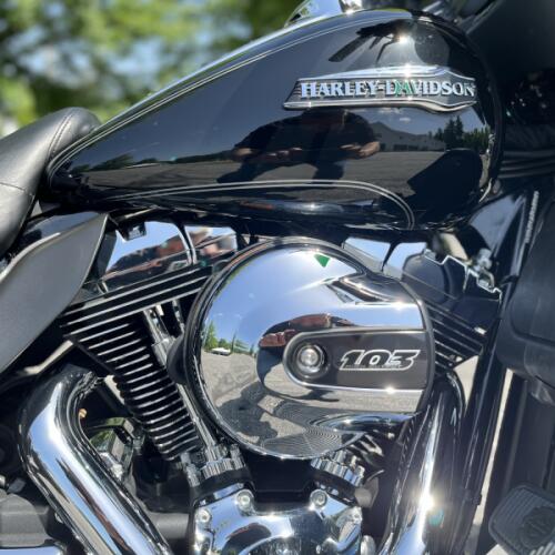 FLHTCU 2015 Electra Glide® Ultra Classic™ thumb 2