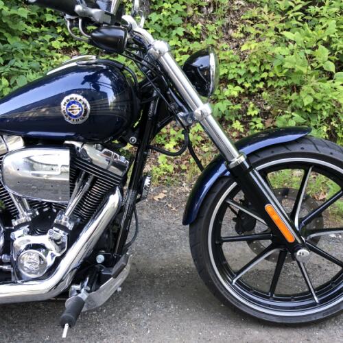 2013 Harley-Davidson® Breakout® Big Blue Pearl thumb 3