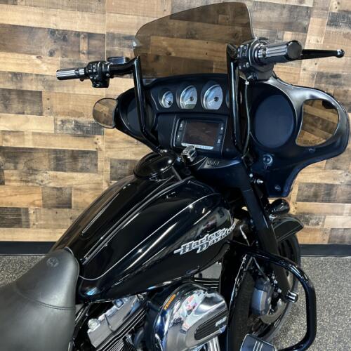 2016 Harley-Davidson® Street Glide® Special Vivid Black FLHXS thumb 0