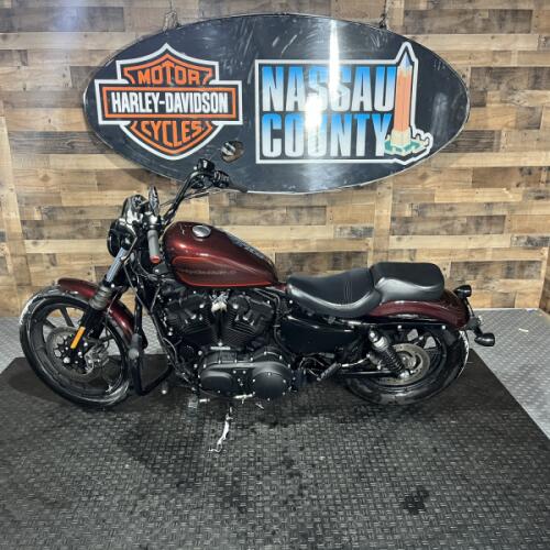 2018 Harley-Davidson® Iron 1200™ Twisted Cherry thumb 2