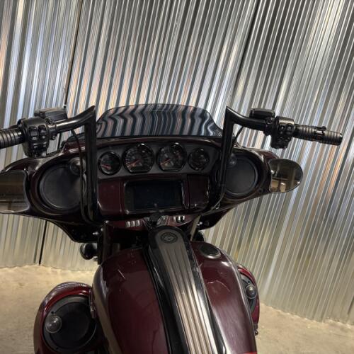 2019 Harley-Davidson® CVO™ Street Glide® BLK FORST/WINE W/PINSTRIPE thumb 0