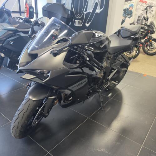 ZX1002JTANL 2026 Ninja® H2® Carbon ABS FREE 1 YEAR WARRANTY INCLUDED thumb 2