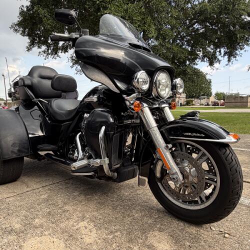 flhtcutg 2016 Tri Glide® Ultra thumb 3
