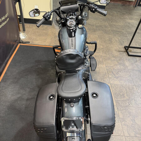 2025 Harley-Davidson® Heritage Classic IRON HORSE MTLC W/ PINSTRIP thumb 0