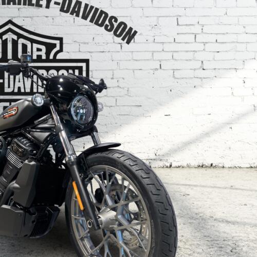 2026 Harley-Davidson® Nightster™ Special Black Denim Black Trim thumb 2