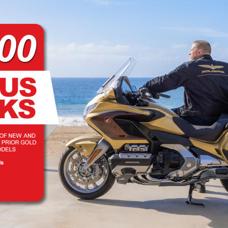 2025 Honda Gold Wing® DCT 50th Anniversary thumb 2