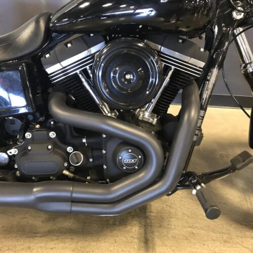 2015 Harley-Davidson® Street Bob® FXDB thumb 3