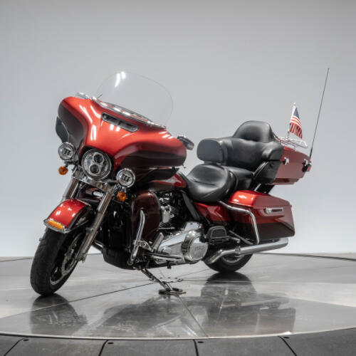 2019 HARLEY-DAVIDSON FLHTK LIMITED in Wicked Red/ Twisted Cherry thumb 0