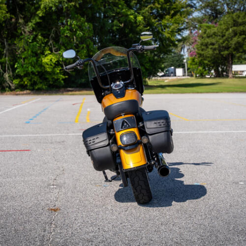 2023 Harley-Davidson Heritage Classic FLHCS thumb 2