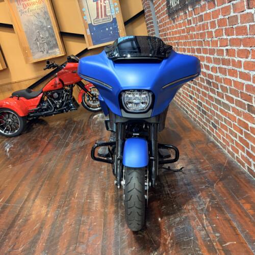 2026 Harley-Davidson® Street Glide® FLHX thumb 0