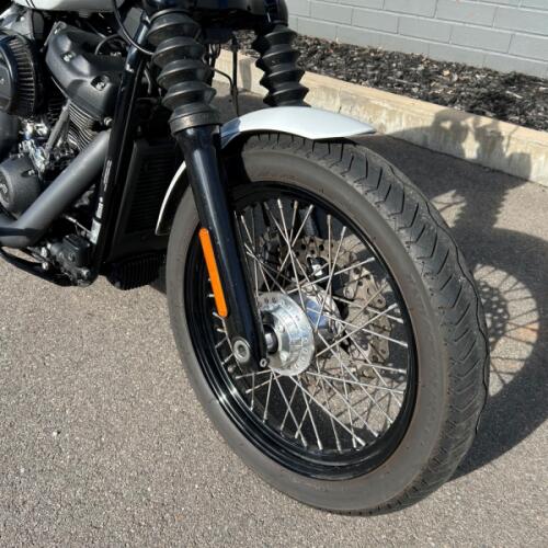 2021 FXBBS Street Bob 114ci  thumb 1