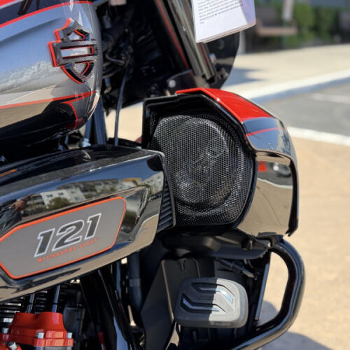 2026 Harley-Davidson® CVO Street Glide Limited Citrus Heat CVO Tri-Tone thumb 1