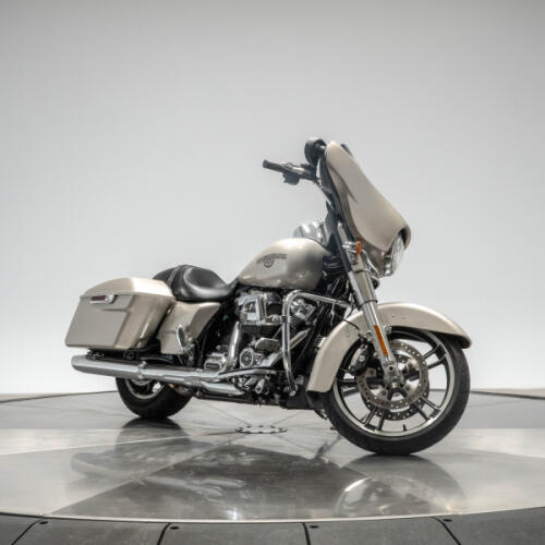 2018 HARLEY-DAVIDSON FLHX STREET GLIDE in HCC Shattered Flake thumb 3