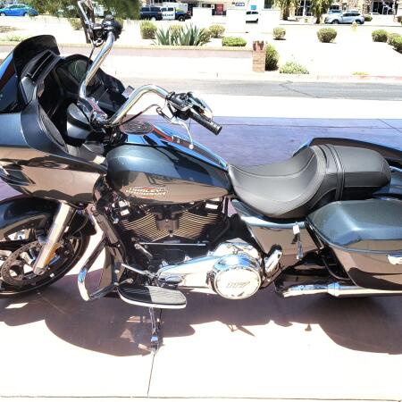 FLTRX 2025 Road Glide™ thumb 0