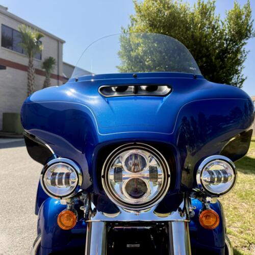 2024 Harley-Davidson Tri Glide Ultra FLHTCUTG  thumb 3