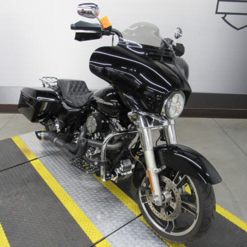 FLHX 2014 Street Glide® thumb 3
