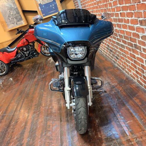 2026 Harley-Davidson® Street Glide® FLHX thumb 0
