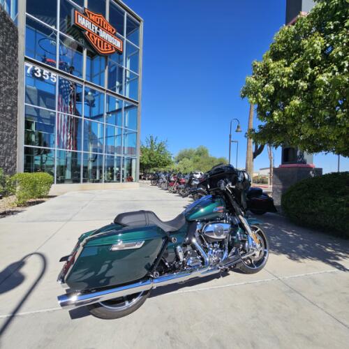 FLHX 2024 Street Glide® thumb 1