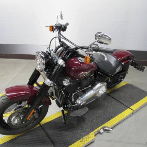 FLSL 2020 Softail Slim® thumb 1