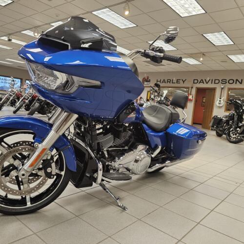 FLTRX 2025 Road Glide™ thumb 1