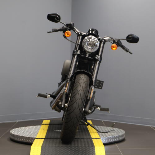 2016 Harley-Davidson® Roadster™ VIVID BLACK thumb 1