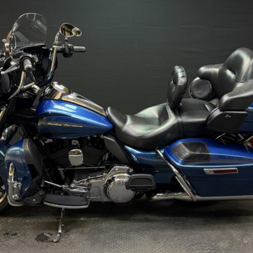 Harley-Davidson® Electra Glide® Ultra Limited 2014 FLHTK BLUE thumb 0