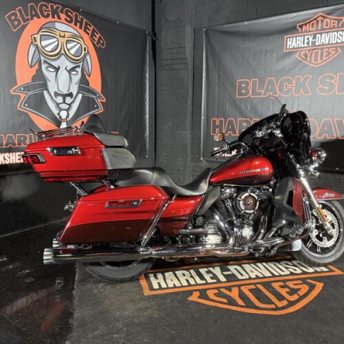 2019 Harley-Davidson® Ultra Limited Low FLHTKL thumb 2