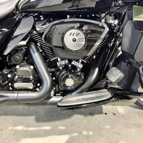 2026 Harley-Davidson® Street Glide Limited Olive Steel Metallic / Vivid Black Black Trim FLHXL thumb 0