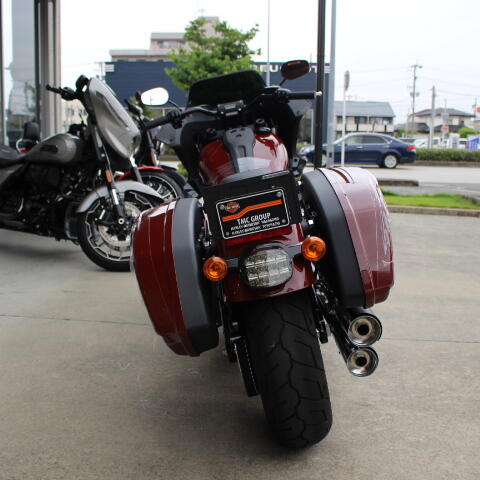 2024 Harley-Davidson® Low Rider™ ST Red Rock thumb 2