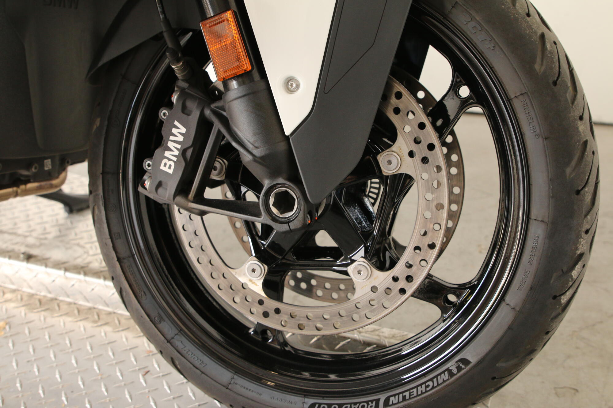 2026 R1300RT-P, photo 16