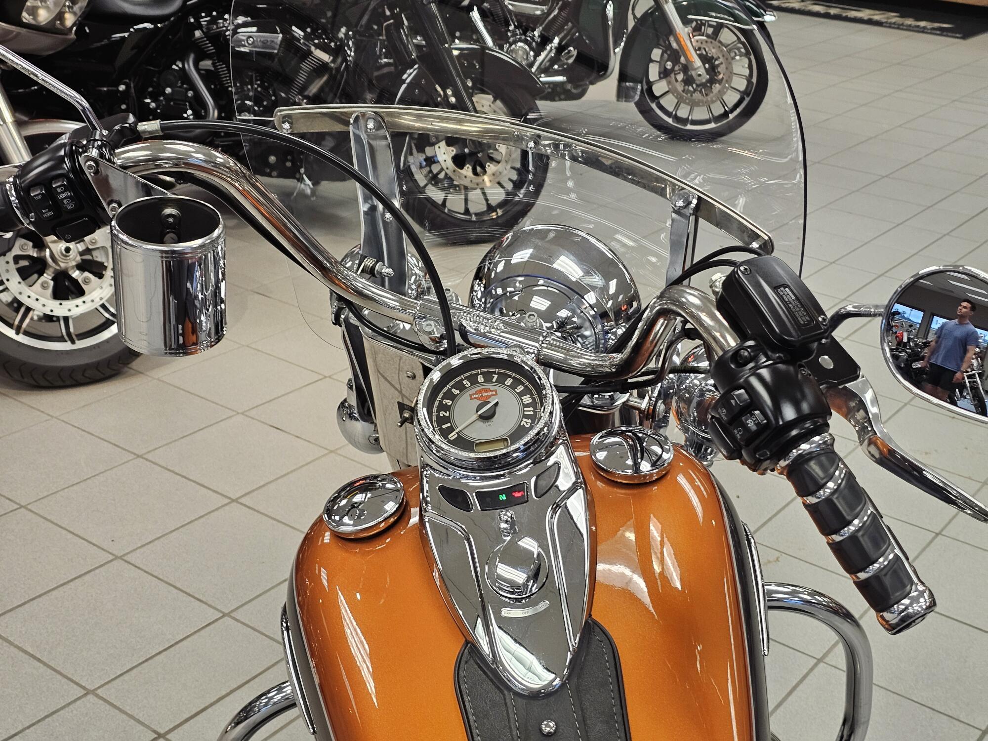 FLSTC 2015 Heritage Softail® Classic, photo 22