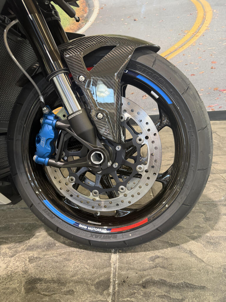 2026 BMW M 1000 R White Aluminum Matte | Carbon Wheels | 460 Miles No Gimmicks, No Hidden Fees, photo 7