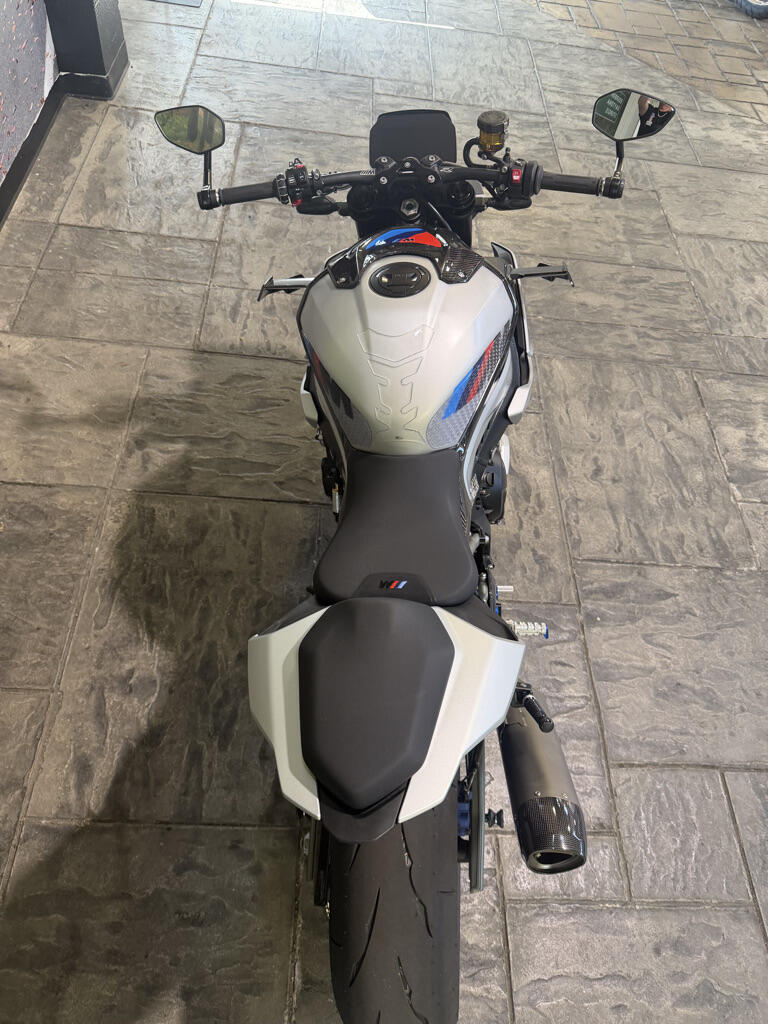 2026 BMW M 1000 R White Aluminum Matte | Carbon Wheels | 460 Miles No Gimmicks, No Hidden Fees, photo 22