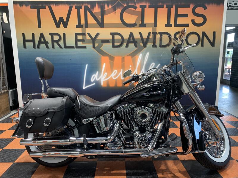 2016 Harley-Davidson Softail Deluxe FLSTN